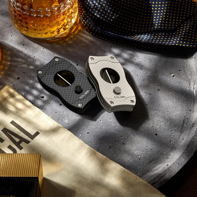 Cutter Trabucuri Colibri V-Cut Black Carbon