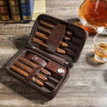 humidor trabucuri portabil din piele naturala