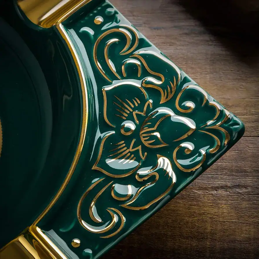 Scrumieră ceramică de lux – un cadou rafinat pentru iubitorii de trabucuri