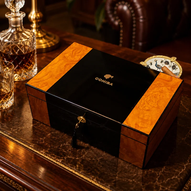 Humidor Cohiba elegant pentru trabucuri premium