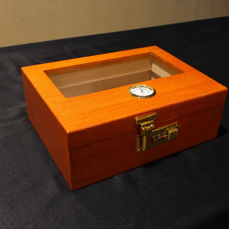 Humidor premium din cedru spaniol cu geam și închidere cu cifru pentru trabucuri