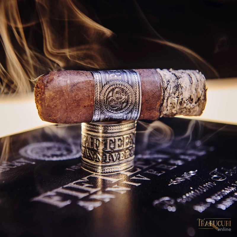 Prezentare colecție Rocky Patel 15th Anniversary - 4 prezențe în Top 25 Cigar Aficionado