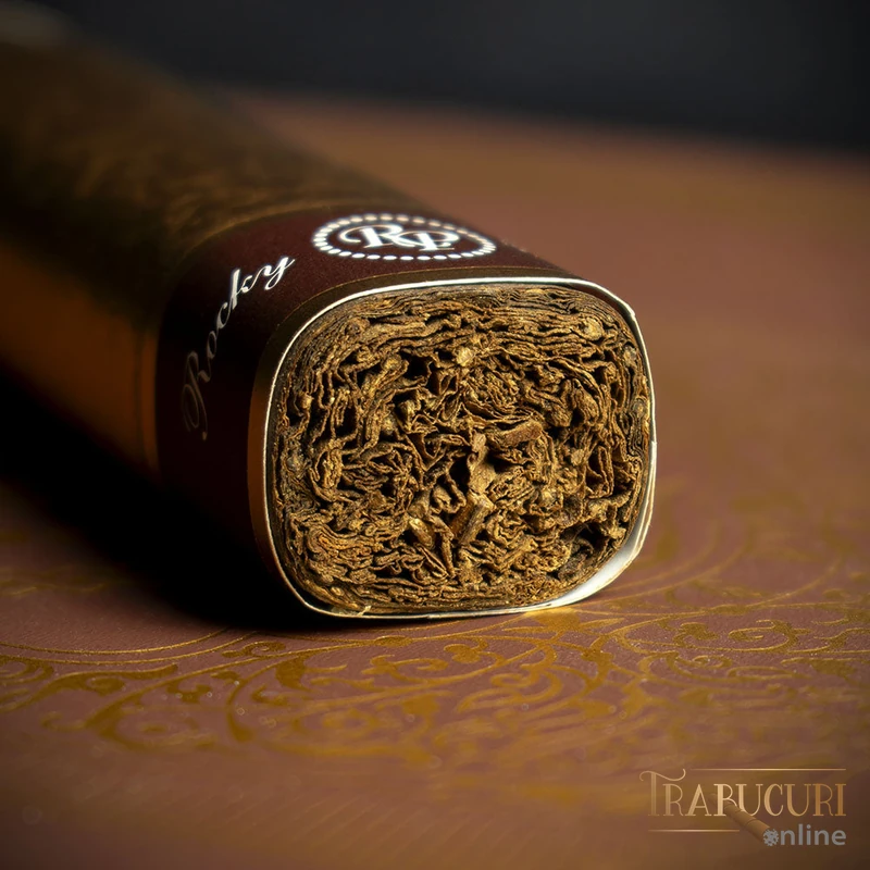 Secțiune de trabuc Rocky Patel Gold Label Sixty cu frunzele de tutun vizibile